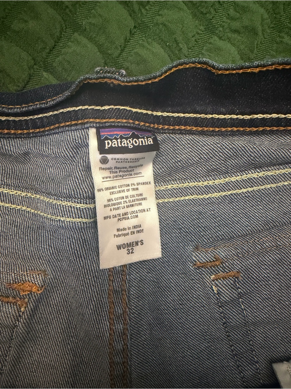 Patagonia Dark Indigo Cropped Denim Shorts - Picture 4 of 4